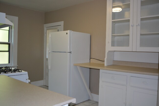 1010 Dudley Ave unit 3, Utica, NY 13501 - photo 3