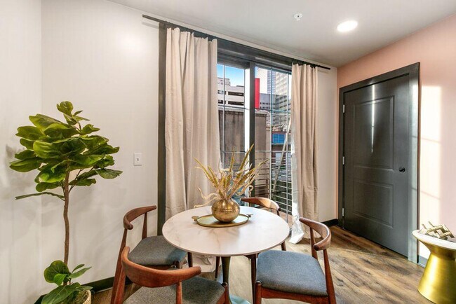 611 Commerce St unit ID1267083P, New Orleans, LA 70130 - photo 7