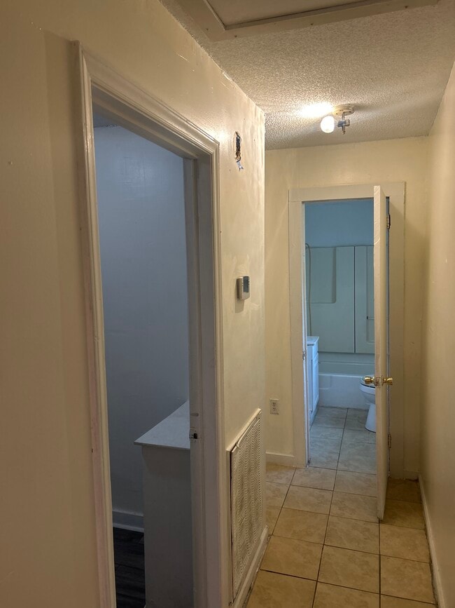 1156 Wilson St unit 1156 Wilson St, Orangeburg, SC 29115 - photo 7