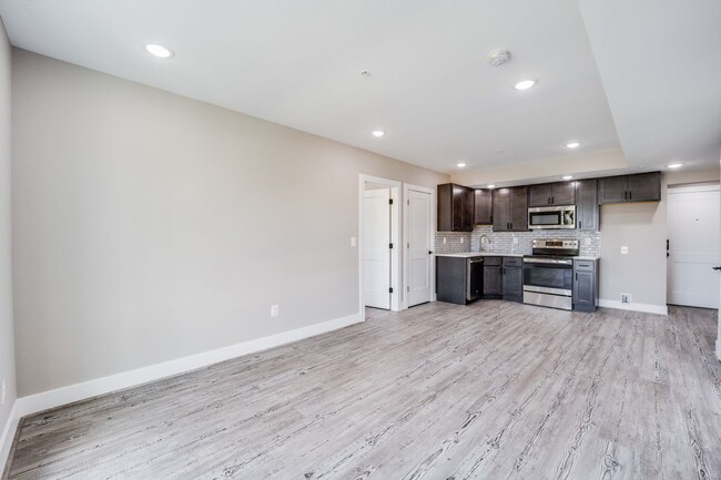 1617 Rhode Island Ave NE, Washington, DC 20018 - photo 4