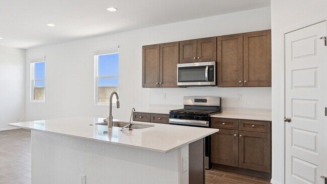 22101 N Dawn View Dr, Maricopa, AZ 85139 - photo 3