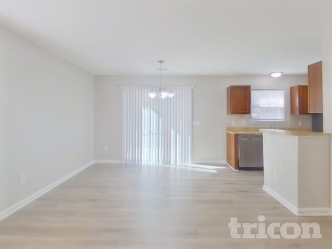 258 Drooping Leaf Ln, Lexington, SC 29072 - photo 4