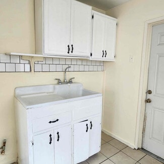 5721 E Gage Ave, Bell Gardens, CA 90201