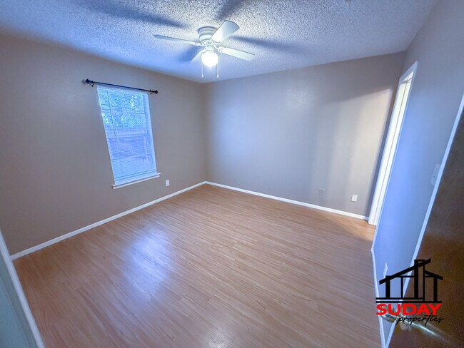 209-209 Fletcher Dr unit 207-A, Del Rio, TX 78840 - photo 6
