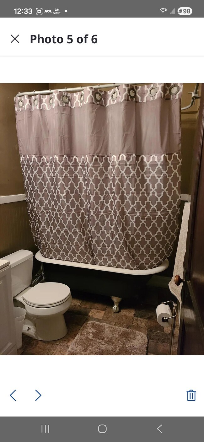 1321 W 110th St unit 1321 W.110th upstair, Cleveland, OH 44102 - photo 7