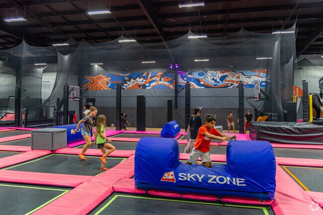 Families can take their kids to the fun Sky Zone Trampoline Park near Bluegrass Downs.