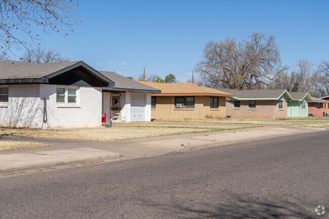 Ranch-style homes in Andrews offer spacious lots with a touch of country living.