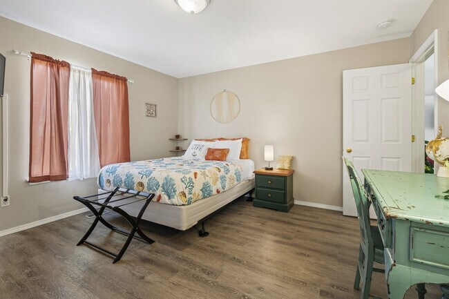 7302 Bay Meadows Dr unit ID1308976P, Nampa, ID 83687 - photo 2