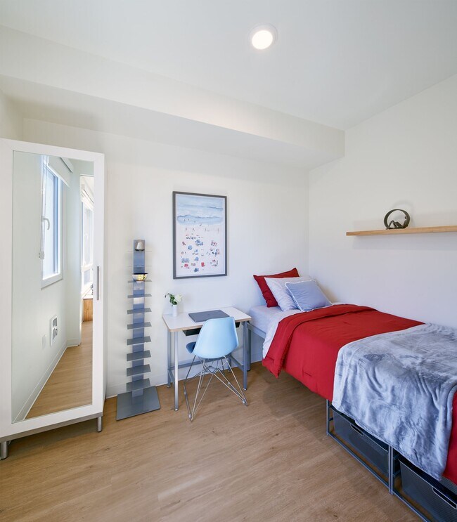 1752 Shattuck Ave, Berkeley, CA 94709
