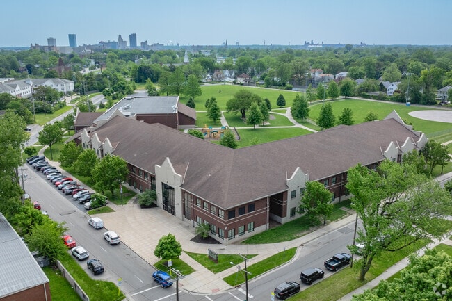 Robinson Elementary welcomes new students.
