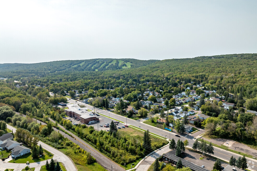 NH_NORTON PARK_554350_P2_092524_JNS_EDIT_V2