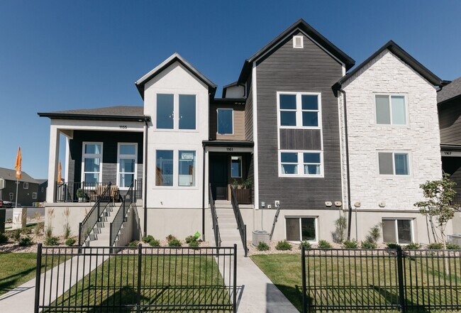 4066 Festivus Ln unit 38862801, West Jordan, UT 84084 - photo 2