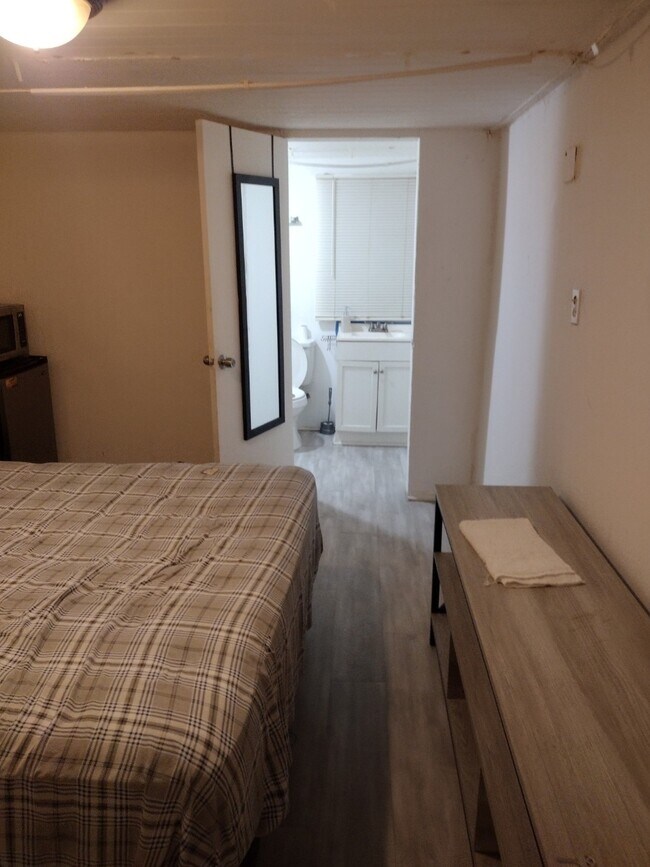 3120 SW 53rd Terrace, Davie, FL 33314