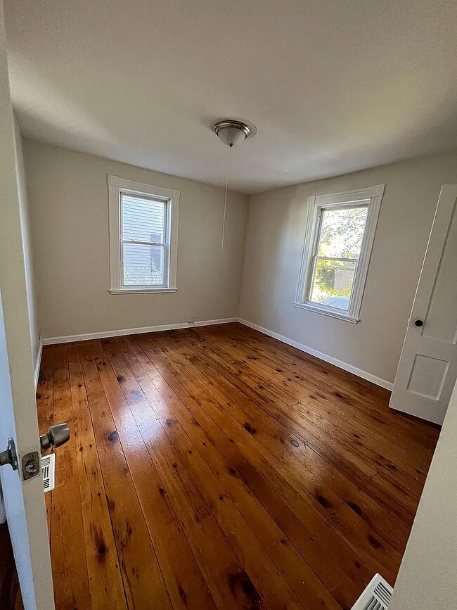 6 Wheeler St unit 1, Peabody, MA 01960 - photo 2