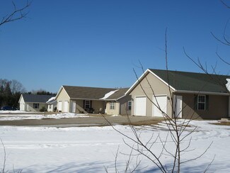 E2530 Spencer Lake Rd, Waupaca, WI 54981