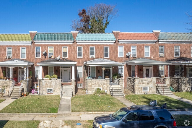 Liberty Square consists mostly of brick rowhomes.
