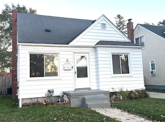 21536 Panama St, Warren, MI 48091