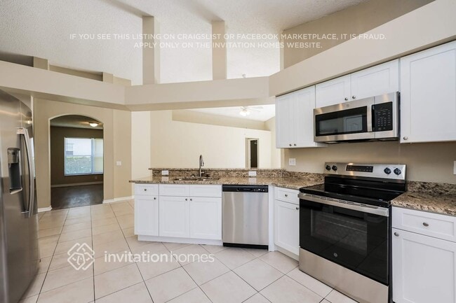 1219 Timber Trace Dr, Wesley Chapel, FL 33543 - photo 5