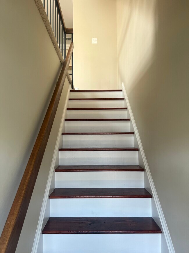 4351 Pembrook Village Dr Unit 41, Alexandria, VA 22309