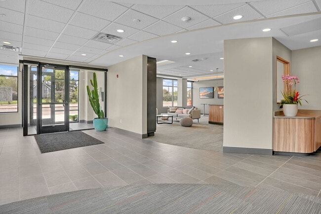 Liffey on Snelling, Saint Paul, MN 55104 - photo 3