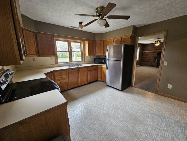 3336 Orders Rd, Grove City, OH 43123 - photo 4