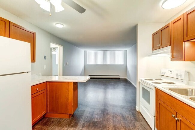 Edgerton Highlands, Maplewood, MN 55117 - photo 2