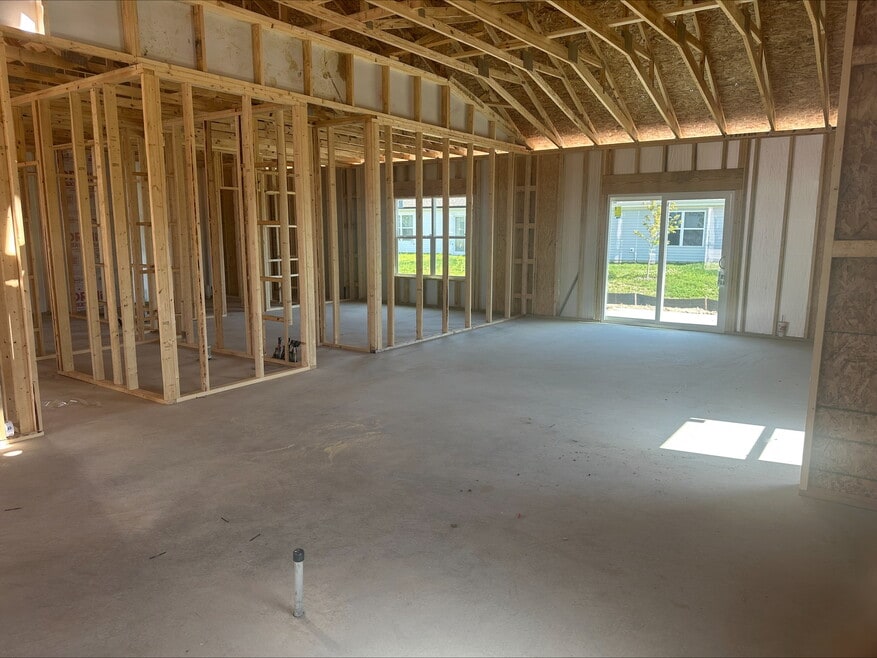 278 Evening Bay Ct, Pendleton, IN 46064 - photo 1