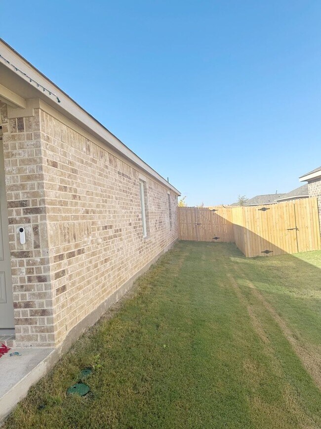 15069 Red Sands Trail, Haslet, TX 76052 - photo 3