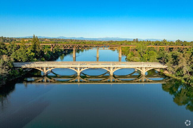 Locals of Mary Lake love the close proximity to the Sacramento River and nearby hiking trails.
