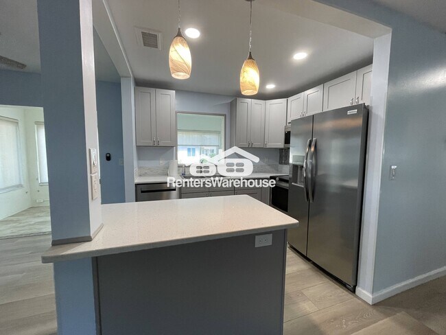 110 Gloucester Blvd unit 346, Sun City Center, FL 33573 - photo 5