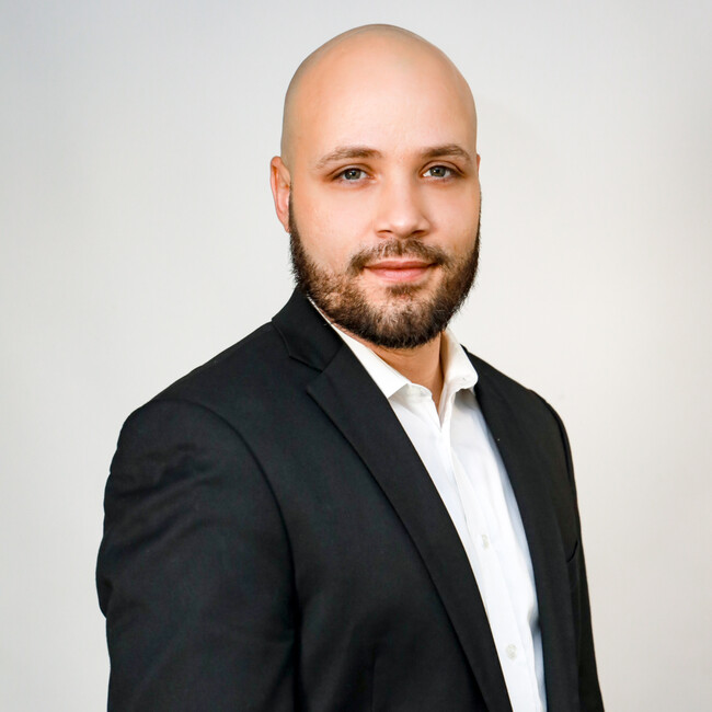 Agent Photo