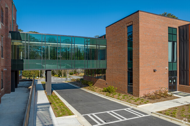 New construction meets the classic on the campus of Morningside Elementary.