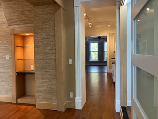 1102 N Wolcott Ave, Chicago, IL 60622