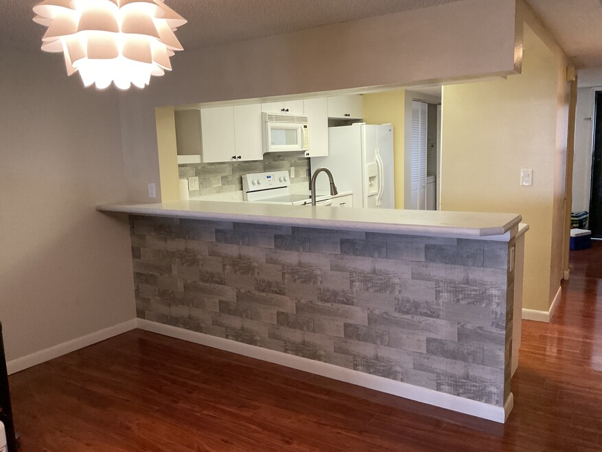 Breakfast bar