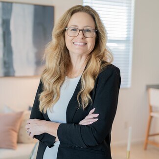 Lisa Ball