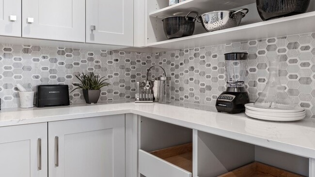 220 Co Rd 466 Lady Lake unit 36447595, Lady Lake, FL 32159 - photo 3