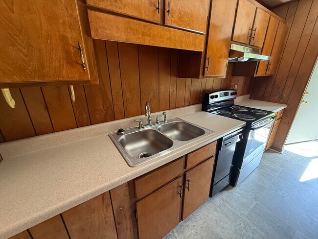 586 Franklin St unit 3, Athens, GA 30606 - photo 4