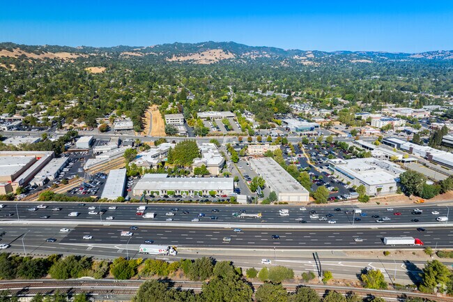 Highway 680 runs through Islandis, providing easy access to nearby cities.