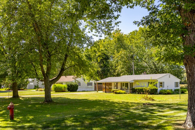 Cozy ranches are an affordable conventional home option in Napoleon.