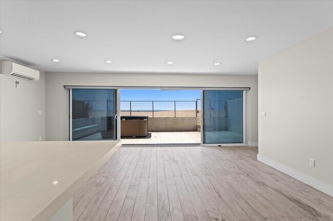 6955 Trolleyway unit A, Playa Del Rey, CA 90293 - photo 4