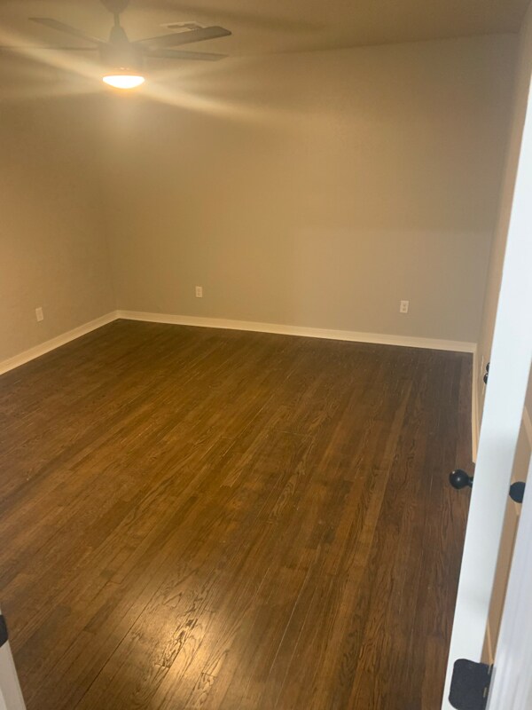 828 S 16th St, Chickasha, OK 73018 - photo 6