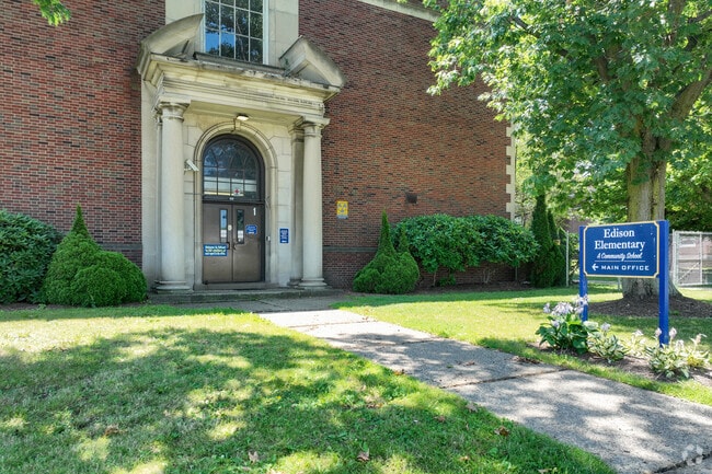 Edison Elementary School