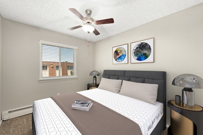 Laredo House Apartments - beautiful and quiet location, Aurora, CO 80011 - photo 4