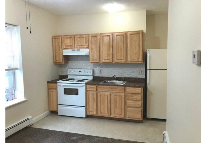 118 Berkshire St unit 7, Cambridge, MA 02141 - photo 2