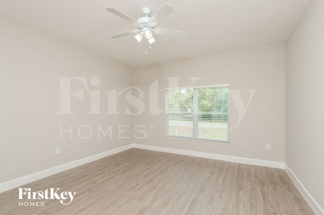 541 Fellenz St SW, Palm Bay, FL 32908 - photo 7