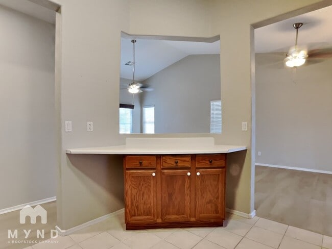 17217 N Larkspur Ln, Surprise, AZ 85374 - photo 6