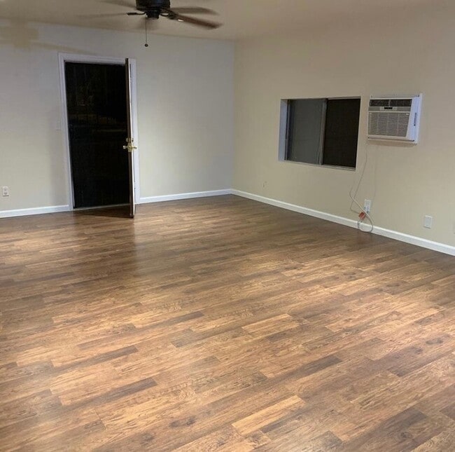 1675 Durfee Ave unit Studio 1, South El Monte, CA 91733 - photo 3