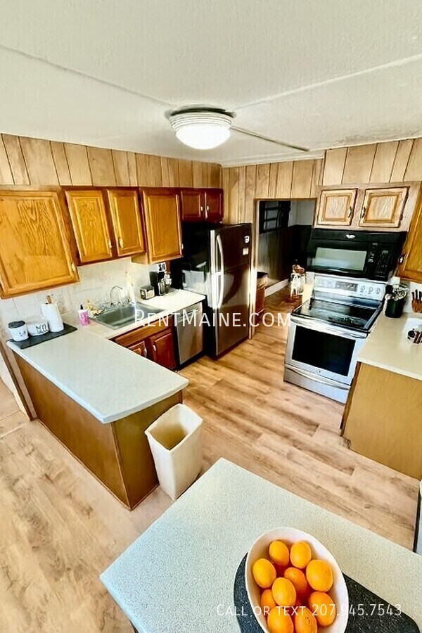 405 Stillwater Ave, Old Town, ME 04468