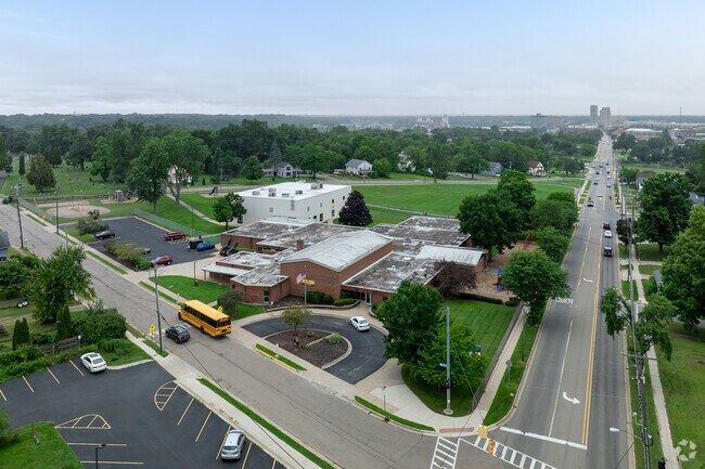 Post-Franklin Elementary School