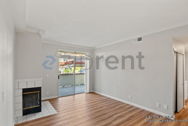 7054 Dublin Meadows St, Dublin, CA 94568 - photo 7